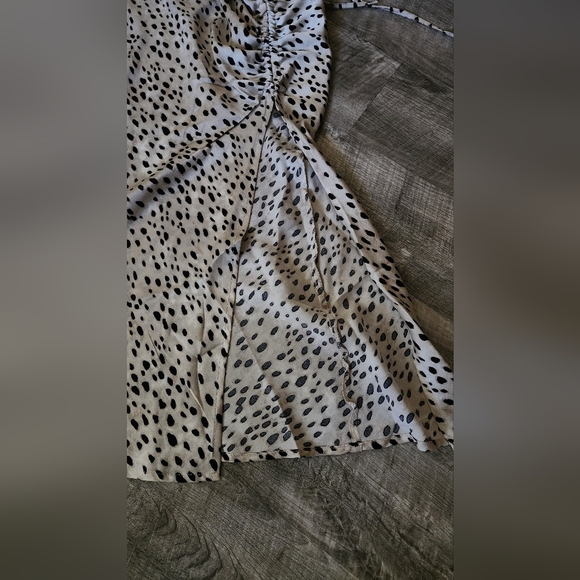 Micas Asymmetrical Leopard Print Skirt - Picture 5 of 6